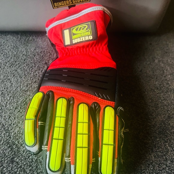 NWT Ringer | Sub Zero Gloves Size XL • Free Shipping - Picture 4 of 11